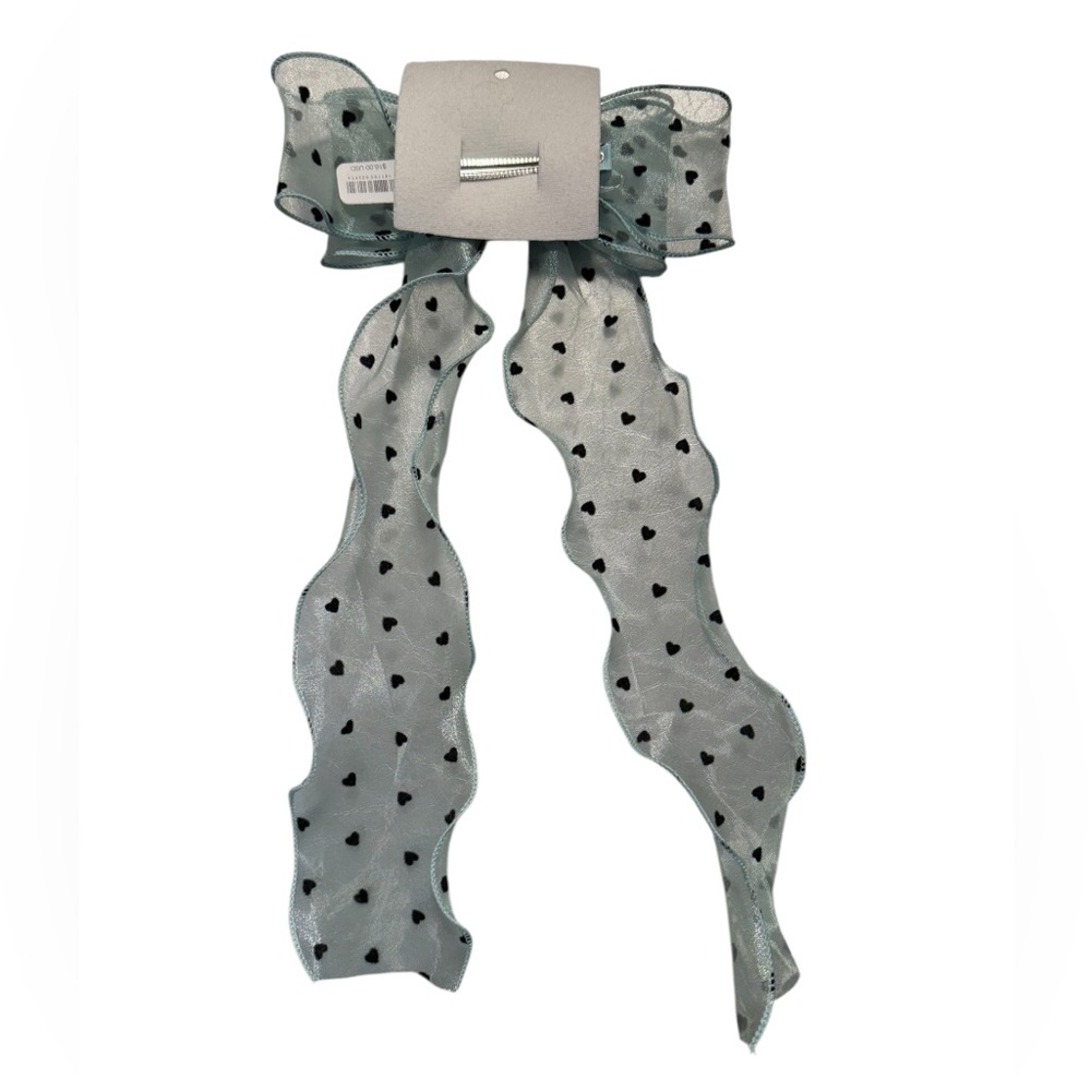 Free People Queen of Hearts Bow - Picture 3 of 7